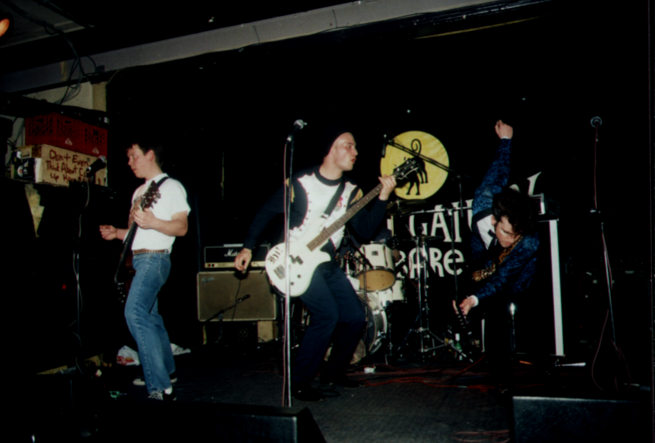 The English Teeth - April 1999