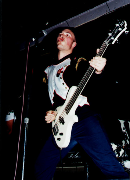 The English Teeth - April 1999